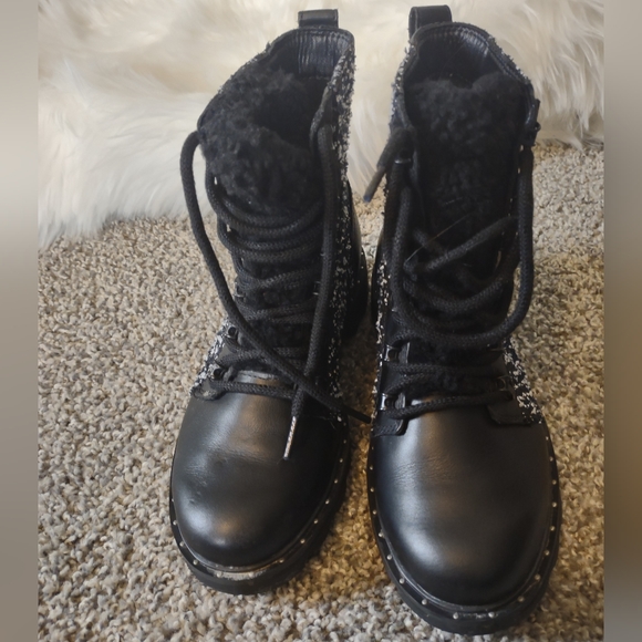 Sorel Lennox Cozy Boots - Picture 8 of 14